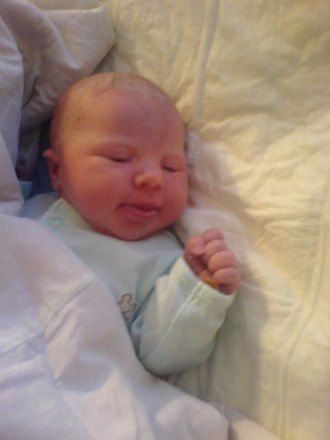 2009-02-06 Машка роддом и первые дни