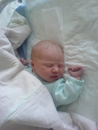 2009-02-06 Машка роддом и первые дни
