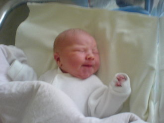 2009-02-06 Машка роддом и первые дни