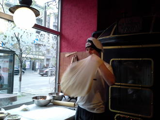 Тимуру — 4. Маша робить пляцку-мацацку )