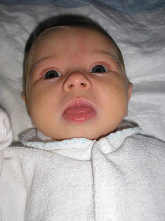 2009-03 Машка месяц первый