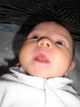 2009-03 Машка месяц первый