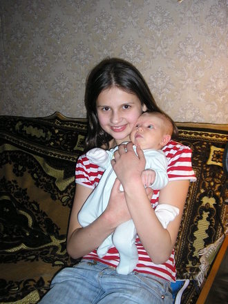 2009-03 Машка месяц первый