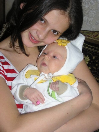 2009-03 Машка месяц первый