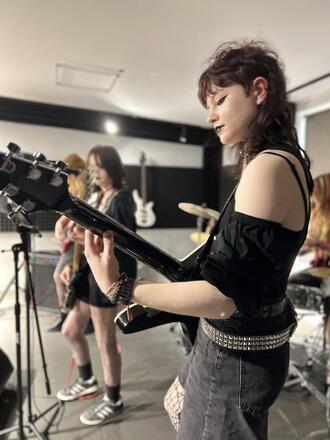 Маша Якубець в складі легендарної групи «Шепіт кажанів». Рок-концерт 15.06.2025