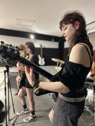 Маша Якубець в складі легендарної групи «Шепіт кажанів». Рок-концерт 15.06.2025