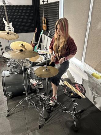 Маша Якубець в складі легендарної групи «Шепіт кажанів». Рок-концерт 15.06.2025