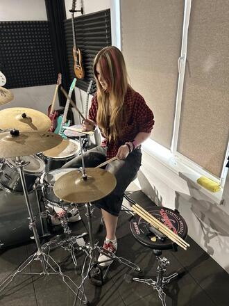 Маша Якубець в складі легендарної групи «Шепіт кажанів». Рок-концерт 15.06.2025