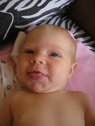 2009-03 Машка месяц первый