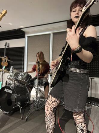 Маша Якубець в складі легендарної групи «Шепіт кажанів». Рок-концерт 15.06.2025