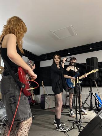 Маша Якубець в складі легендарної групи «Шепіт кажанів». Рок-концерт 15.06.2025