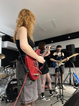 Маша Якубець в складі легендарної групи «Шепіт кажанів». Рок-концерт 15.06.2025