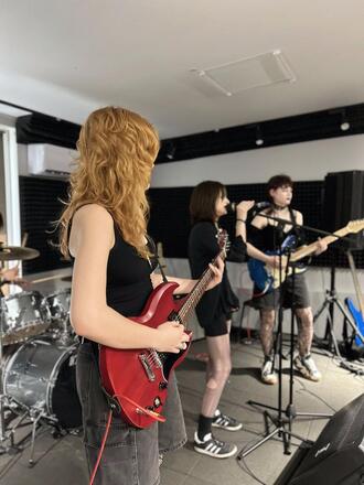 Маша Якубець в складі легендарної групи «Шепіт кажанів». Рок-концерт 15.06.2025