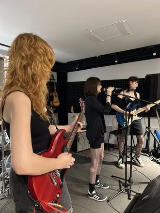 Маша Якубець в складі легендарної групи «Шепіт кажанів». Рок-концерт 15.06.2025