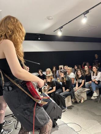 Маша Якубець в складі легендарної групи «Шепіт кажанів». Рок-концерт 15.06.2025