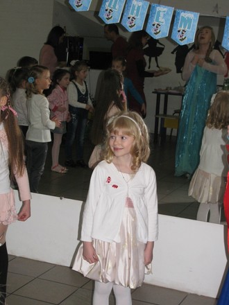 2016-02-06 Маше 7 лет