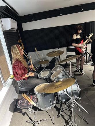 Маша Якубець в складі легендарної групи «Шепіт кажанів». Рок-концерт 15.06.2025