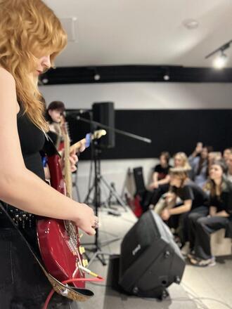 Маша Якубець в складі легендарної групи «Шепіт кажанів». Рок-концерт 15.06.2025