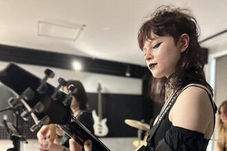 Маша Якубець в складі легендарної групи «Шепіт кажанів». Рок-концерт 15.06.2025