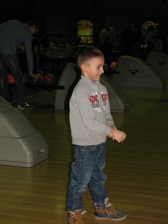 2016-04-01 Боулинг по фонбрендовски