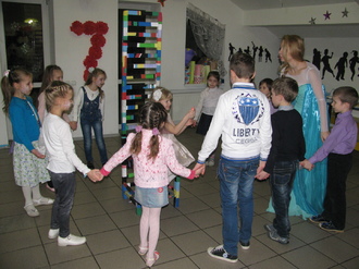 2016-02-06 Маше 7 лет