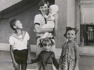 Татуся детство