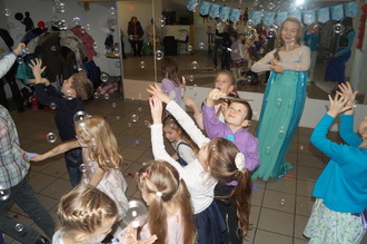 2016-02-06 Маше 7 лет