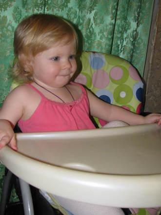 2011-02-06 Машке 2 года