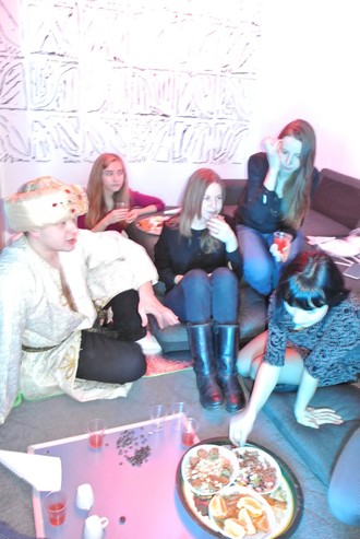 2016-03-08 Фонбренд. 8 марта 2016