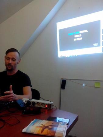 Пятница 19-е