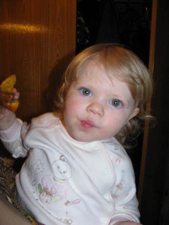 2011-02-06 Машке 2 года