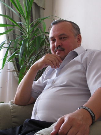 2009-10-10 Семья на ДР мамы