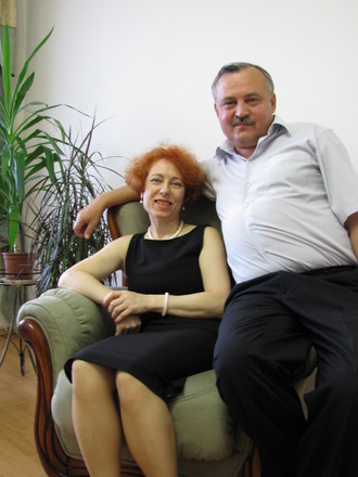 2009-10-10 Семья на ДР мамы