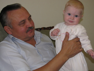 2009-10-10 Семья на ДР мамы