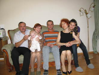 2009-10-10 Семья на ДР мамы