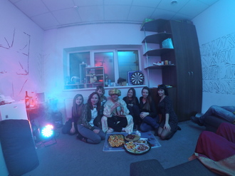 2016-03-08 Фонбренд. 8 марта 2016