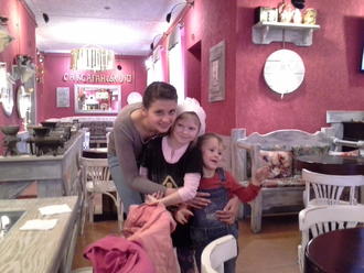 Тимуру — 4. Маша робить пляцку-мацацку )